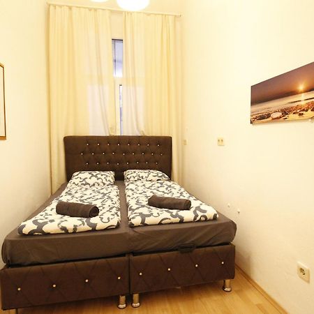 Comfortable Rooms Near Schonbrunn Palace Bécs Kültér fotó